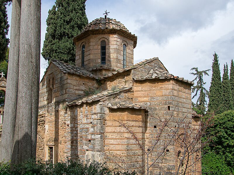 https://mdw-travel-data-us-east-1.s3.amazonaws.com/img/country/Greece/Kaisariani-Monastery/img_01.jpg