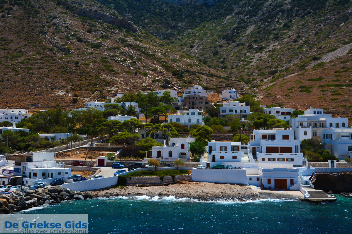 https://mdw-travel-data-us-east-1.s3.amazonaws.com/img/country/Greece/Kamares/img_01.jpg