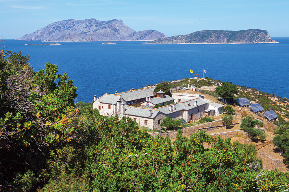 https://mdw-travel-data-us-east-1.s3.amazonaws.com/img/country/Greece/Kyra-Panagia/img_00.jpg