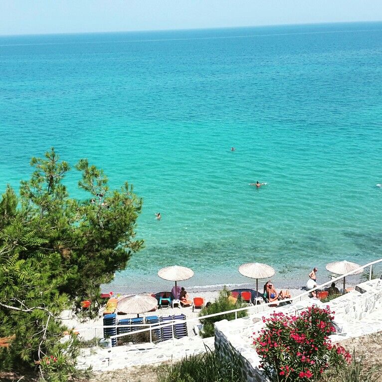 https://mdw-travel-data-us-east-1.s3.amazonaws.com/img/country/Greece/Litohoro/img_02.jpg