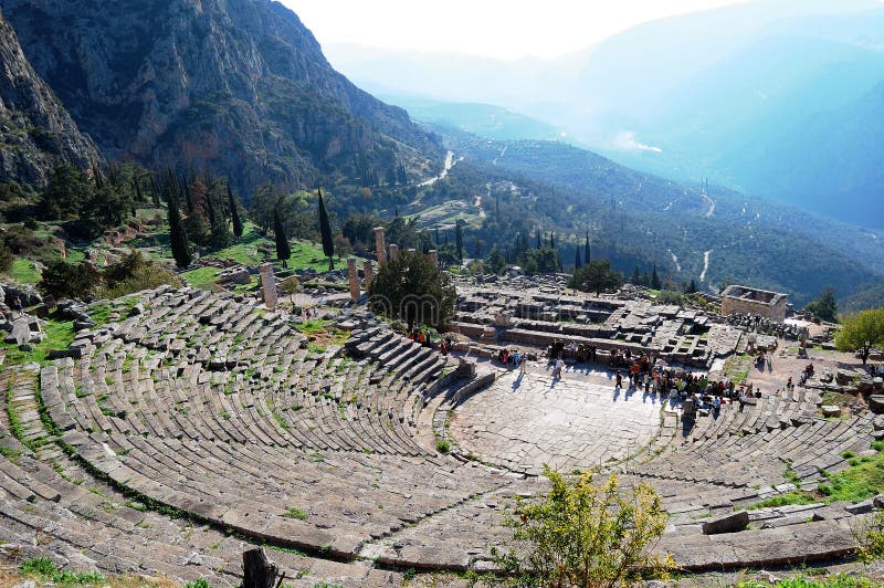 https://mdw-travel-data-us-east-1.s3.amazonaws.com/img/country/Greece/Mount-Parnassus/img_01.jpg