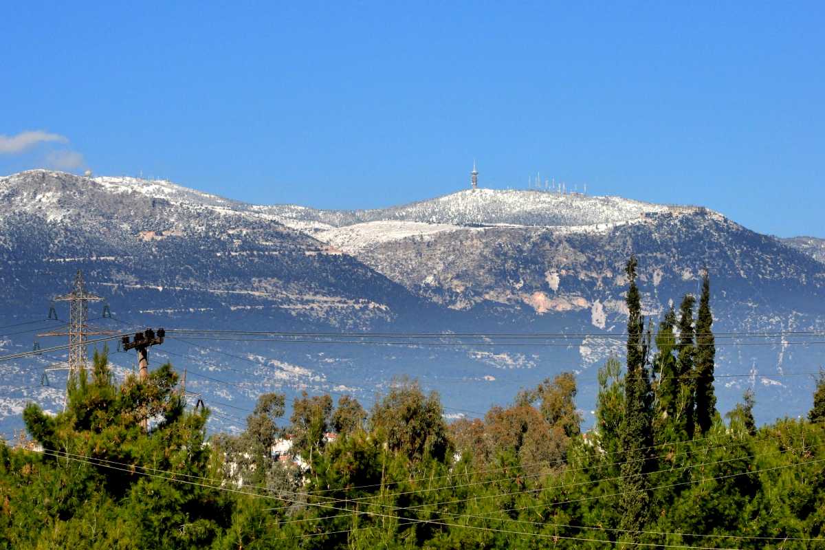 https://mdw-travel-data-us-east-1.s3.amazonaws.com/img/country/Greece/Mount-Parnitha/img_02.jpg