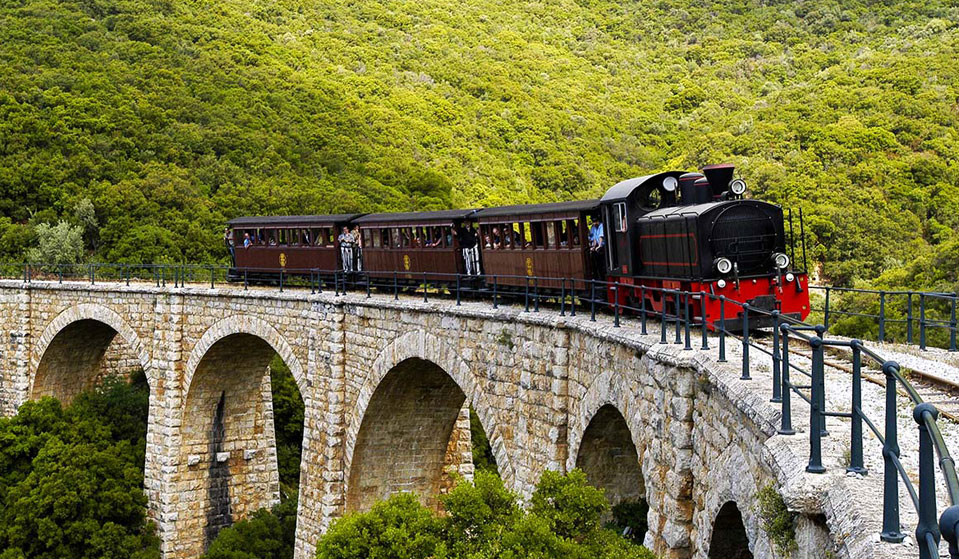 https://mdw-travel-data-us-east-1.s3.amazonaws.com/img/country/Greece/Mt-Pelion-Steam-Train/img_01.jpg