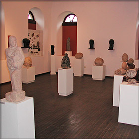 https://mdw-travel-data-us-east-1.s3.amazonaws.com/img/country/Greece/Museum-of-Polygnotos-Vagis/img_02.jpg