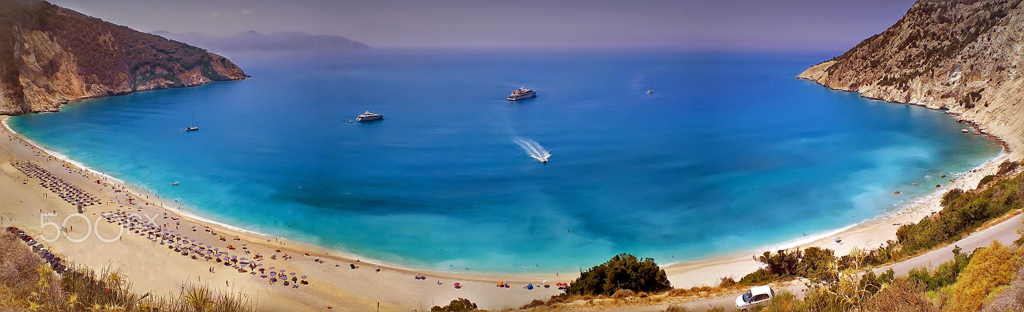 https://mdw-travel-data-us-east-1.s3.amazonaws.com/img/country/Greece/Myrtos-Beach/img_04.jpg