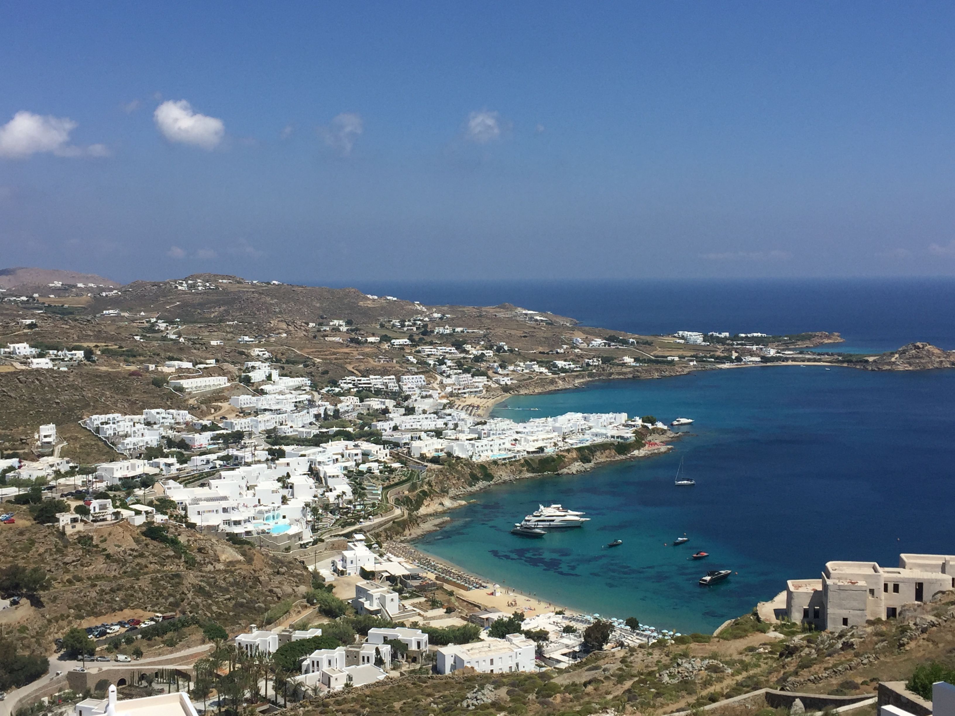 https://mdw-travel-data-us-east-1.s3.amazonaws.com/img/country/Greece/Nammos/img_03.jpg