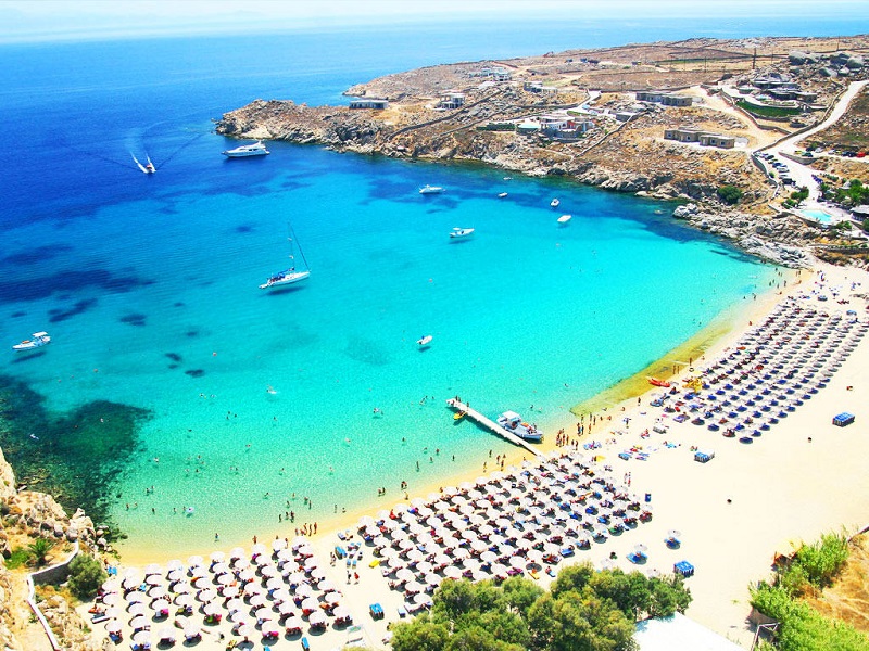 https://mdw-travel-data-us-east-1.s3.amazonaws.com/img/country/Greece/Paradise-Beach/img_01.jpg