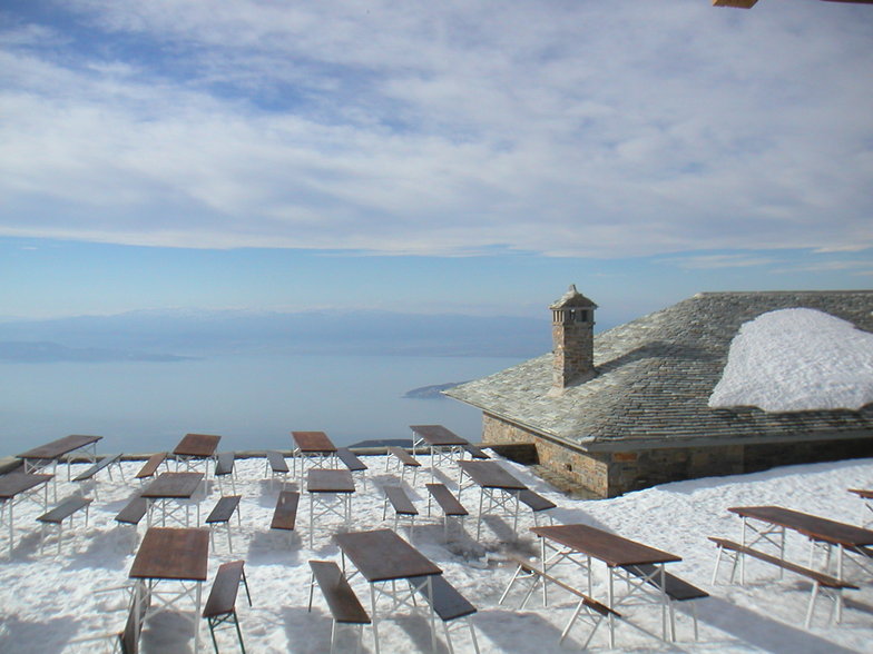 https://mdw-travel-data-us-east-1.s3.amazonaws.com/img/country/Greece/Pelion-Ski-Centre/img_03.jpg