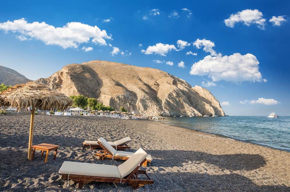 https://mdw-travel-data-us-east-1.s3.amazonaws.com/img/country/Greece/Perissa-Beach/img_03.jpg