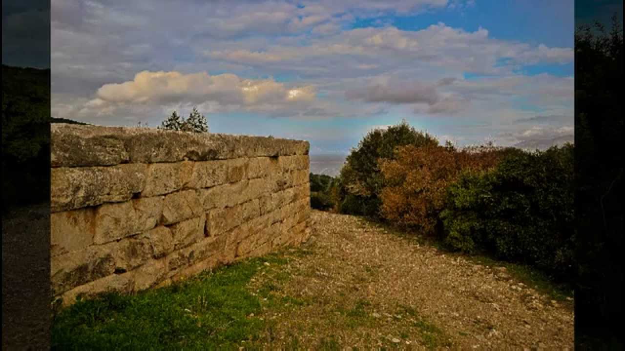 https://mdw-travel-data-us-east-1.s3.amazonaws.com/img/country/Greece/Ramnous-Archaeological-Site/img_02.jpg