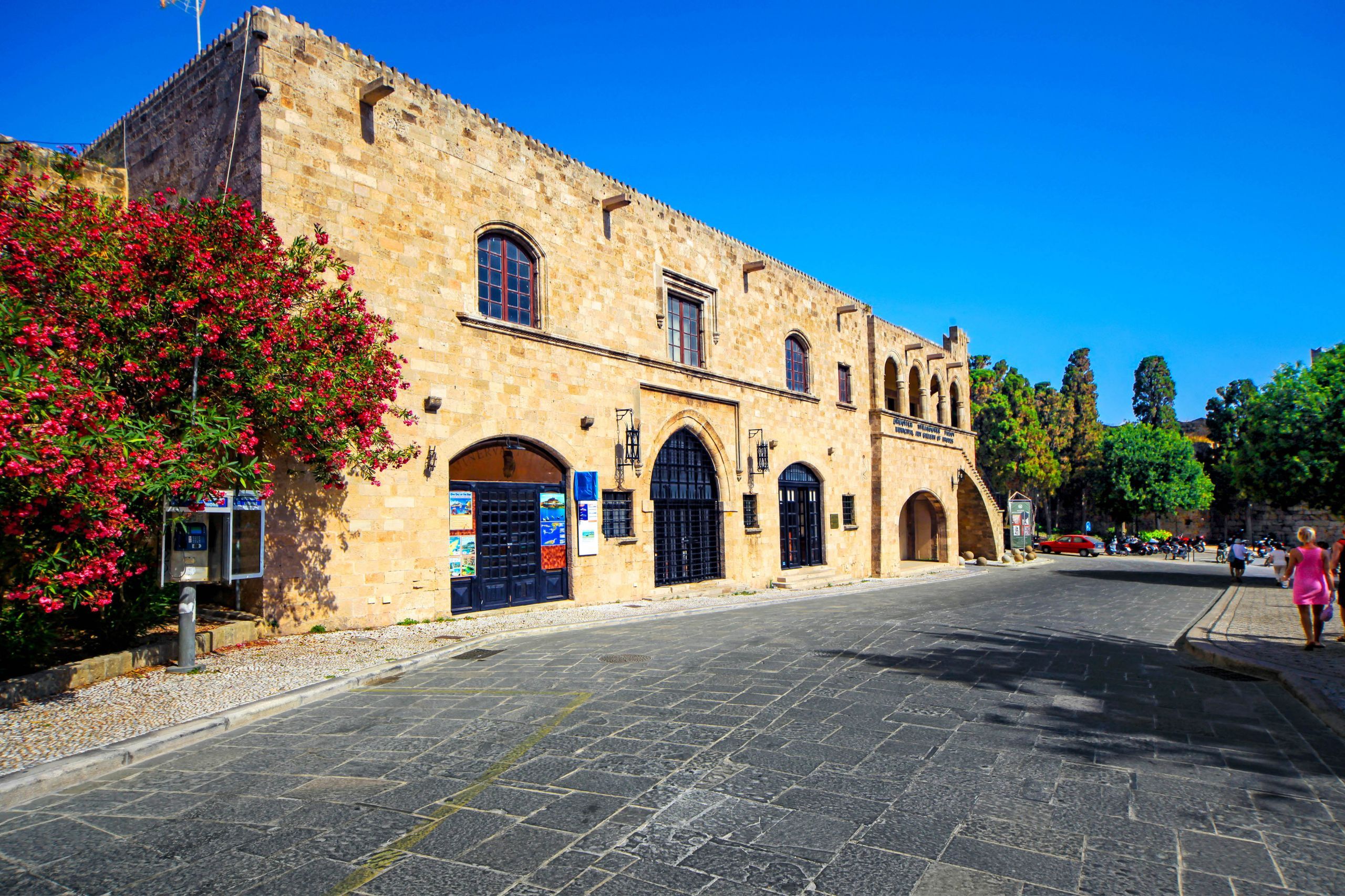 https://mdw-travel-data-us-east-1.s3.amazonaws.com/img/country/Greece/Rhodes-Municipal-Art-Gallery/img_02.jpg