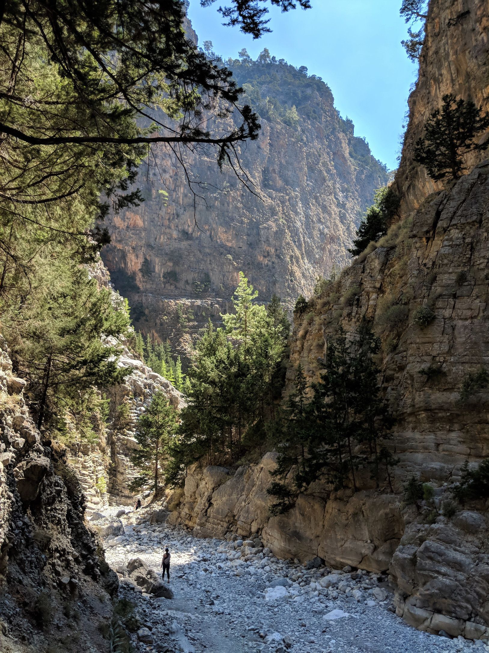 https://mdw-travel-data-us-east-1.s3.amazonaws.com/img/country/Greece/Samaria-Gorge/img_02.jpg