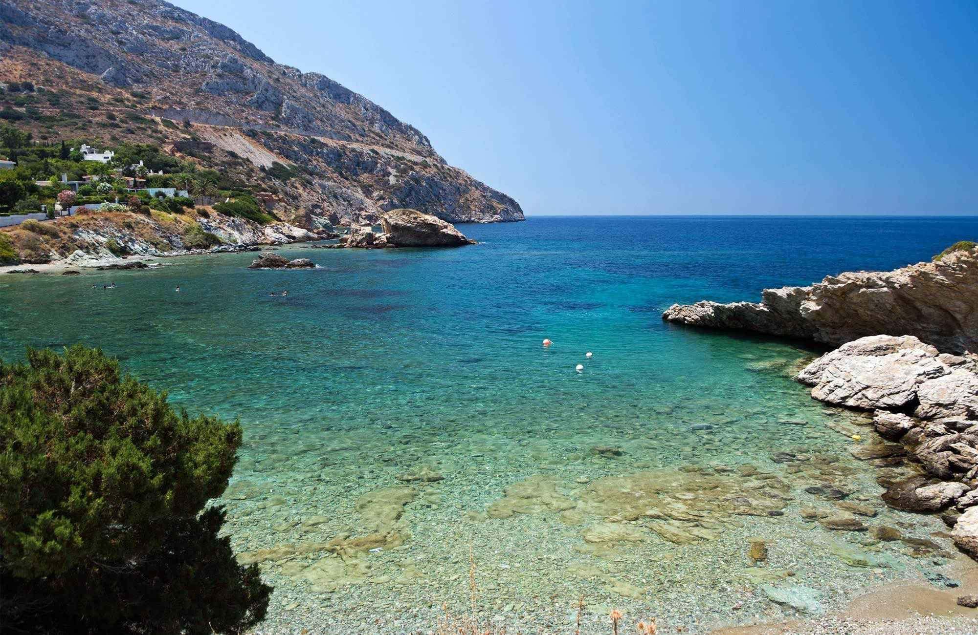 https://mdw-travel-data-us-east-1.s3.amazonaws.com/img/country/Greece/Sounio-Beach/img_03.jpg