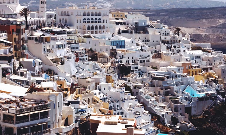 https://mdw-travel-data-us-east-1.s3.amazonaws.com/img/country/Greece/Tithorea/img_03.jpg