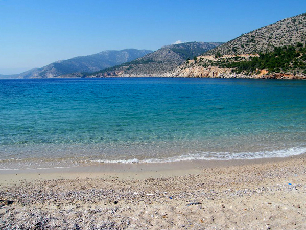 https://mdw-travel-data-us-east-1.s3.amazonaws.com/img/country/Greece/Trahili-Beach/img_02.jpg