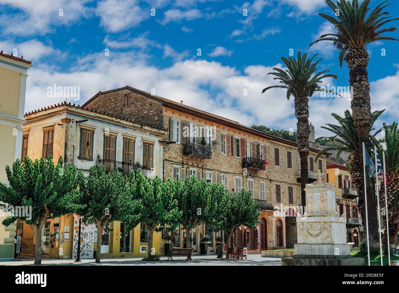 https://mdw-travel-data-us-east-1.s3.amazonaws.com/img/country/Greece/Trion-Navarchon-Square/img_03.jpg