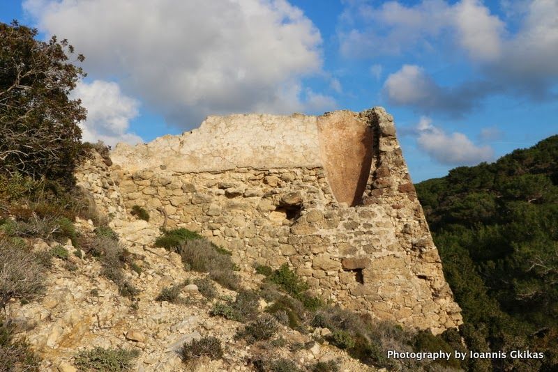 https://mdw-travel-data-us-east-1.s3.amazonaws.com/img/country/Greece/Tsipolitra-Watermill/img_02.jpg