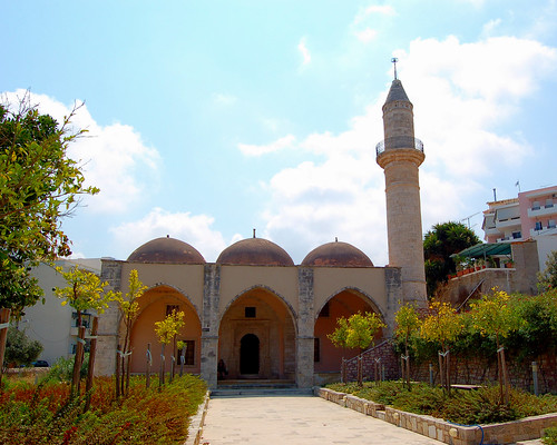 https://mdw-travel-data-us-east-1.s3.amazonaws.com/img/country/Greece/Veli-Mosque/img_00.jpg