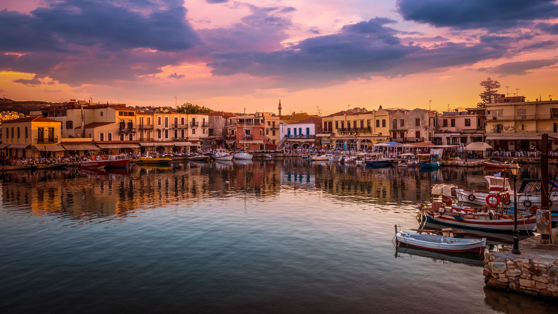 https://mdw-travel-data-us-east-1.s3.amazonaws.com/img/country/Greece/Venetian-Harbor-Rethymno/img_00.jpg