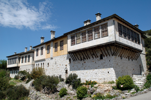 https://mdw-travel-data-us-east-1.s3.amazonaws.com/img/country/Greece/Vrellis-Greek-History-Museum/img_03.jpg