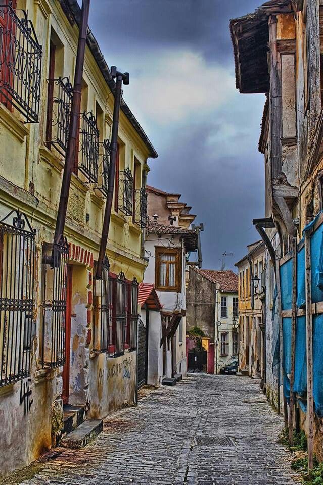 https://mdw-travel-data-us-east-1.s3.amazonaws.com/img/country/Greece/Xanthi-Old-Town/img_01.jpg