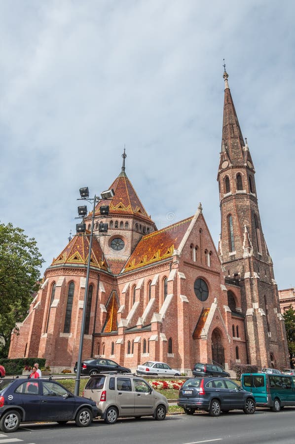 https://mdw-travel-data-us-east-1.s3.amazonaws.com/img/country/Hungary/Calvinist-College/img_02.jpg
