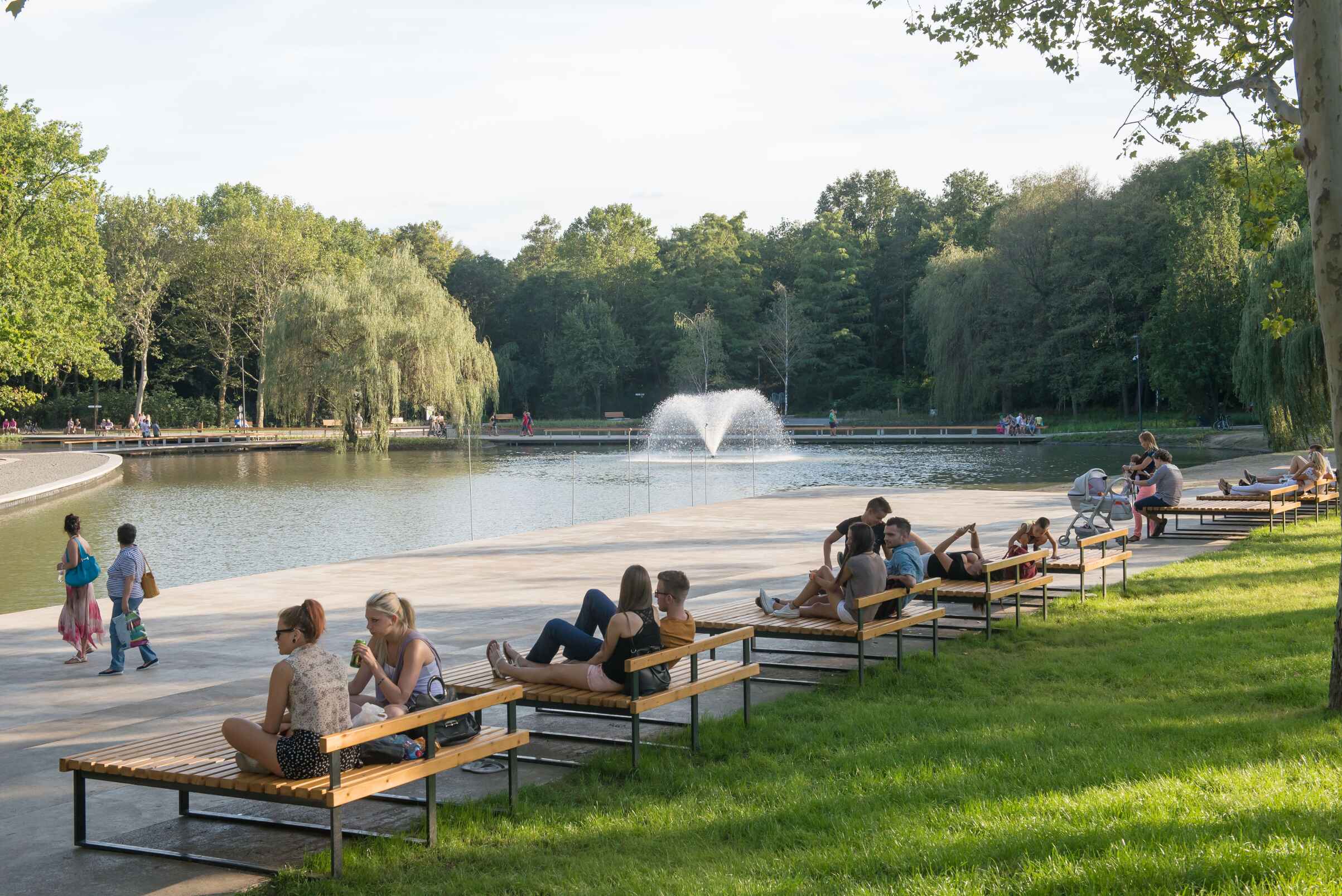 https://mdw-travel-data-us-east-1.s3.amazonaws.com/img/country/Hungary/Debrecen-Great-Forest-Park/img_00.jpg