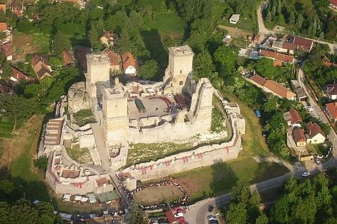 https://mdw-travel-data-us-east-1.s3.amazonaws.com/img/country/Hungary/Diosgyor-Castle/img_02.jpg