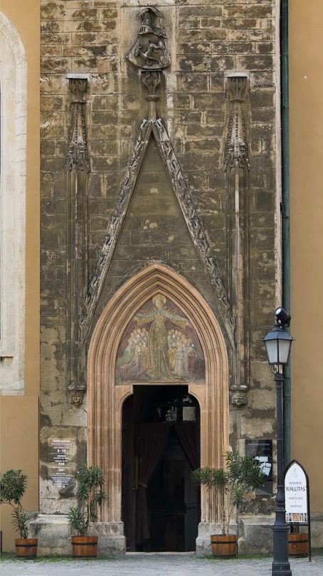https://mdw-travel-data-us-east-1.s3.amazonaws.com/img/country/Hungary/Goat-Church/img_03.jpg