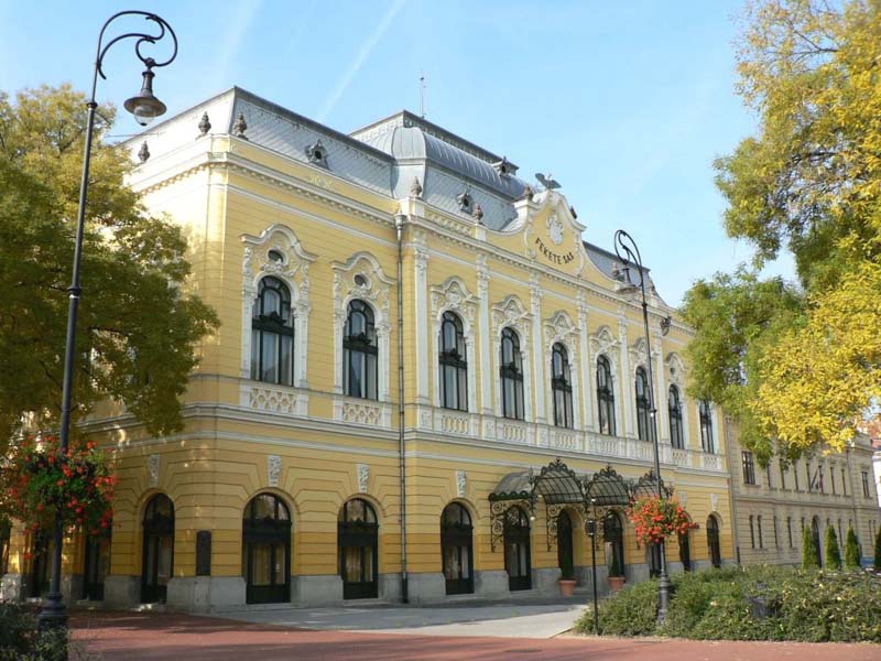 https://mdw-travel-data-us-east-1.s3.amazonaws.com/img/country/Hungary/Hodmezovasarhely-Zoo-and-Botanical-Garden/img_02.jpg