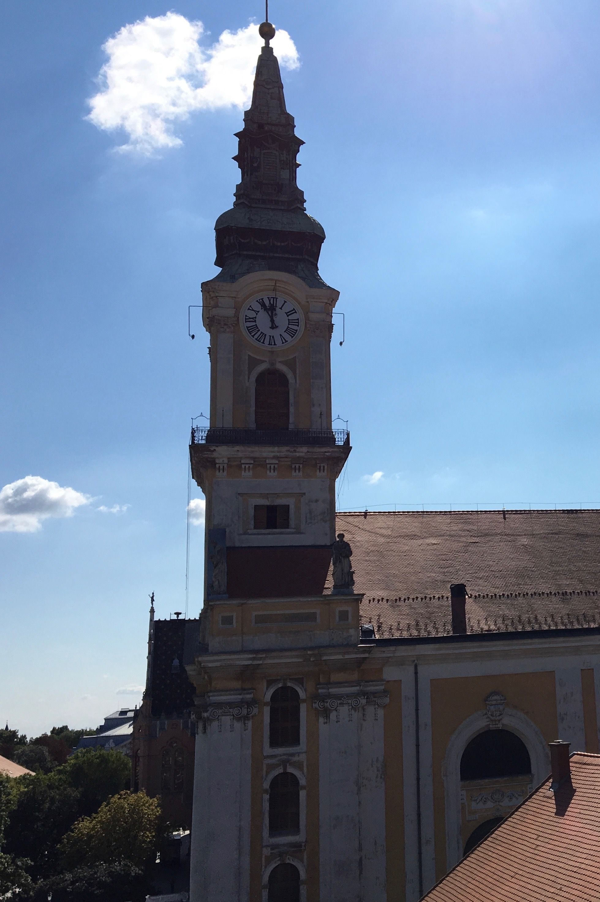 https://mdw-travel-data-us-east-1.s3.amazonaws.com/img/country/Hungary/Kecskemet-Church-of-King-Matthias/img_01.jpg