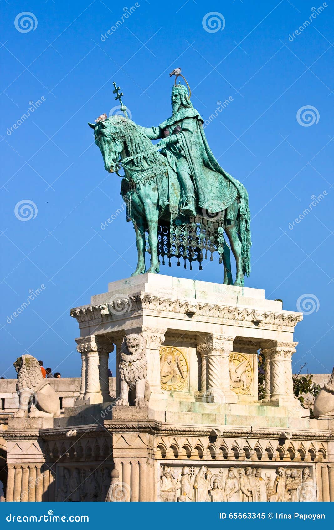 https://mdw-travel-data-us-east-1.s3.amazonaws.com/img/country/Hungary/King-Stephen-Museum/img_02.jpg