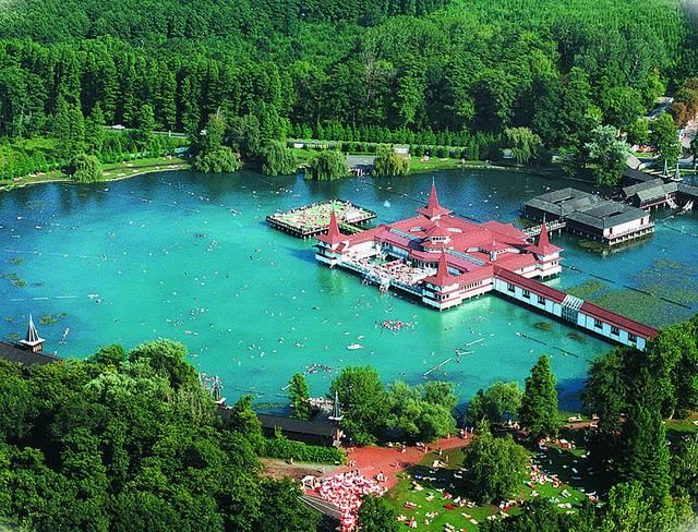 https://mdw-travel-data-us-east-1.s3.amazonaws.com/img/country/Hungary/Kis-Balaton/img_00.jpg