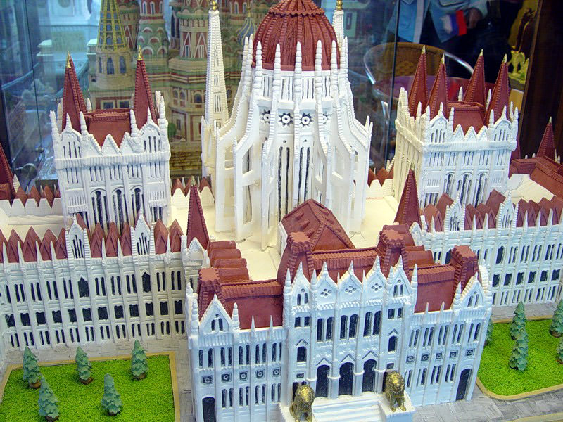 https://mdw-travel-data-us-east-1.s3.amazonaws.com/img/country/Hungary/Marzipan-Museum/img_02.jpg