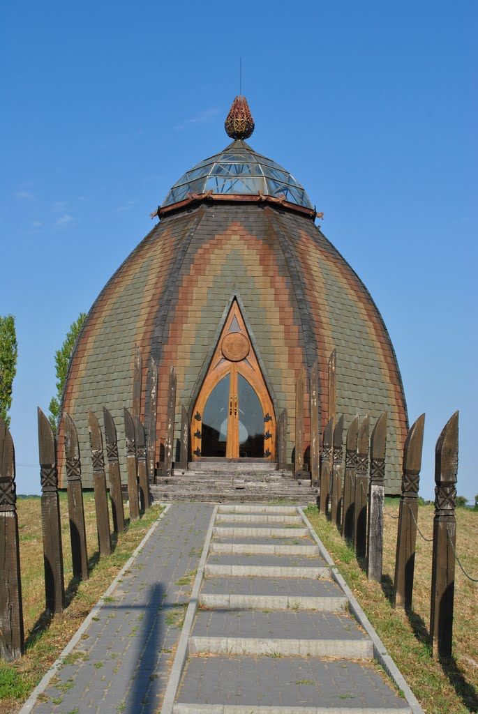 https://mdw-travel-data-us-east-1.s3.amazonaws.com/img/country/Hungary/Opusztaszer-National-Heritage-Park/img_01.jpg