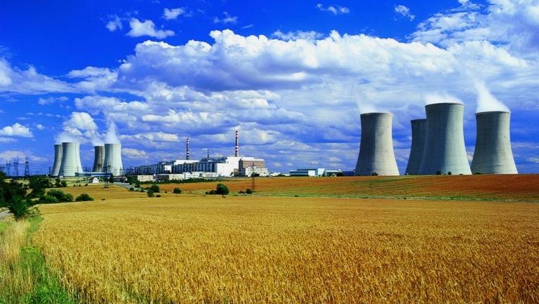 https://mdw-travel-data-us-east-1.s3.amazonaws.com/img/country/Hungary/Paks-Nuclear-Power-Plant/img_01.jpg