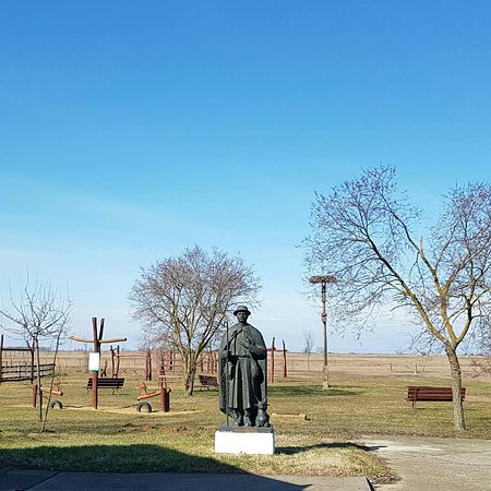 https://mdw-travel-data-us-east-1.s3.amazonaws.com/img/country/Hungary/Puszta-Animal-Park/img_01.jpg
