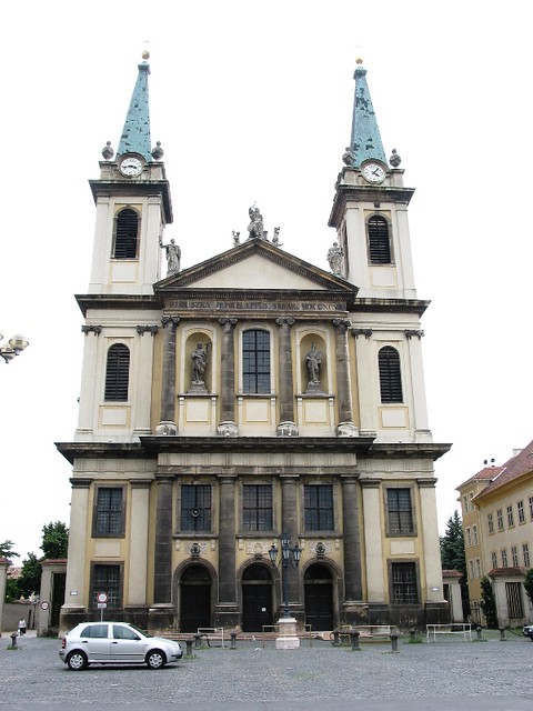 https://mdw-travel-data-us-east-1.s3.amazonaws.com/img/country/Hungary/Szombathely-Cathedral/img_02.jpg