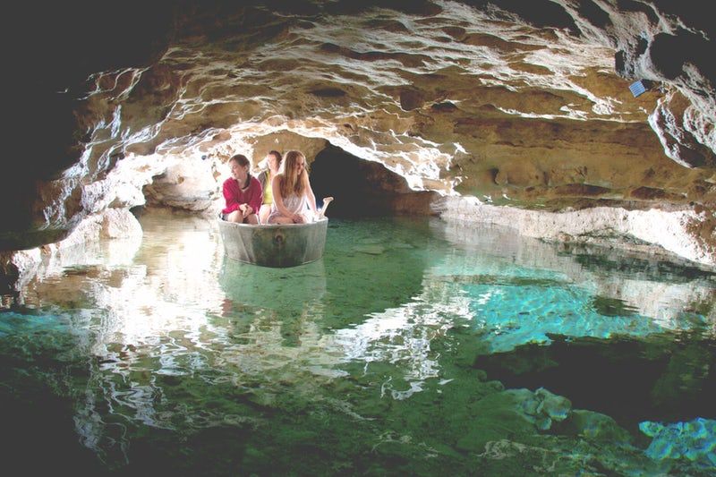 https://mdw-travel-data-us-east-1.s3.amazonaws.com/img/country/Hungary/Tapolca-Lake-Cave/img_01.jpg