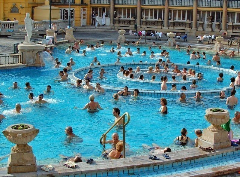 https://mdw-travel-data-us-east-1.s3.amazonaws.com/img/country/Hungary/Tolgyes-Thermal-Bath/img_01.jpg