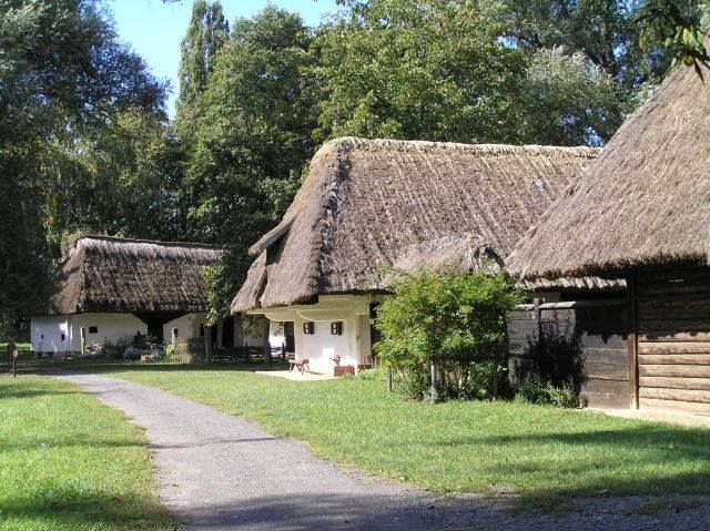 https://mdw-travel-data-us-east-1.s3.amazonaws.com/img/country/Hungary/Zalaegerszeg-Gocseji-Village-Museum/img_02.jpg