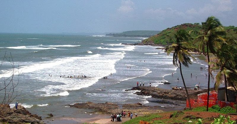 https://mdw-travel-data-us-east-1.s3.amazonaws.com/img/country/India/Anjuna-Beach/img_03.jpg