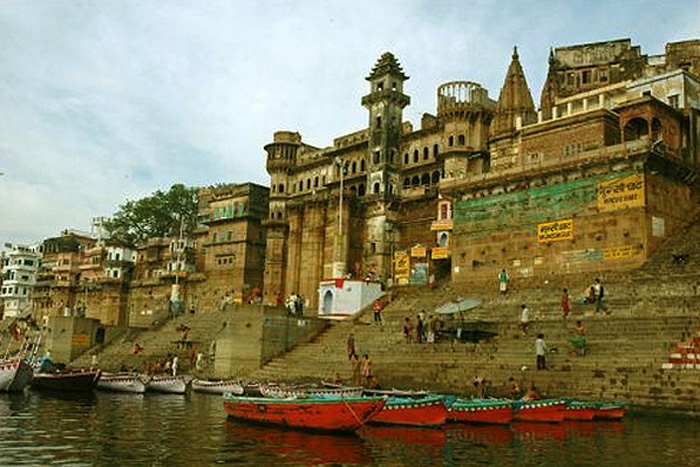 https://mdw-travel-data-us-east-1.s3.amazonaws.com/img/country/India/Assi-Ghat/img_03.jpg