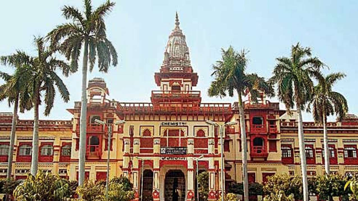 https://mdw-travel-data-us-east-1.s3.amazonaws.com/img/country/India/Banaras-Hindu-University/img_01.jpg