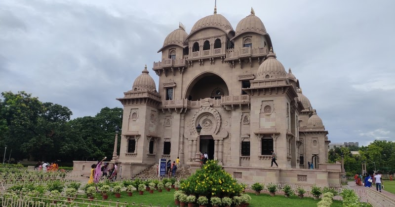 https://mdw-travel-data-us-east-1.s3.amazonaws.com/img/country/India/Belur-Math-Museum/img_02.jpg
