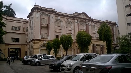 https://mdw-travel-data-us-east-1.s3.amazonaws.com/img/country/India/Birla-Industrial-&-Technological-Museum/img_02.jpg