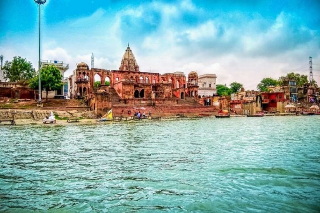 https://mdw-travel-data-us-east-1.s3.amazonaws.com/img/country/India/Bithoor/img_00.jpg