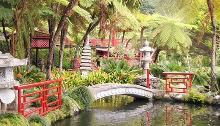 https://mdw-travel-data-us-east-1.s3.amazonaws.com/img/country/India/Botanical-Gardens/img_02.jpg