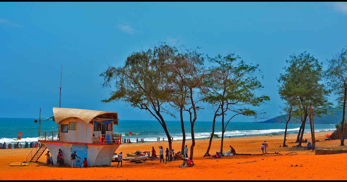 https://mdw-travel-data-us-east-1.s3.amazonaws.com/img/country/India/Calangute-Beach/img_02.jpg