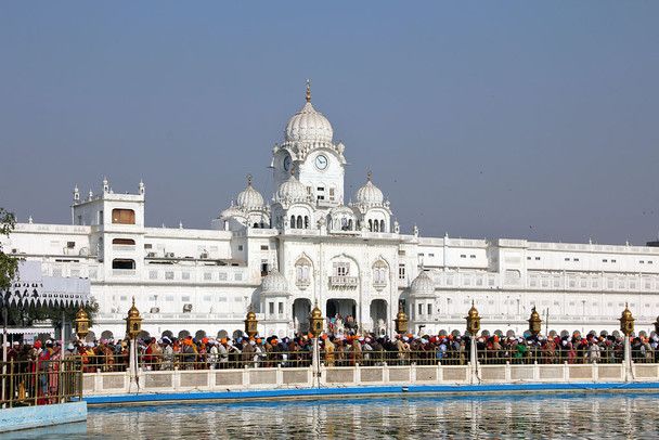 https://mdw-travel-data-us-east-1.s3.amazonaws.com/img/country/India/Central-Sikh-Museum/img_03.jpg